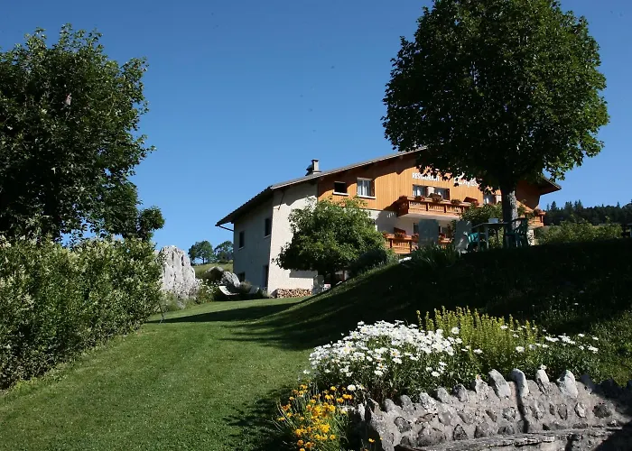 Hotel Logis Les Playes Villard-de-Lans
